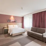 Hotel Hampton By Hilton Frankfurt Centre East 3*