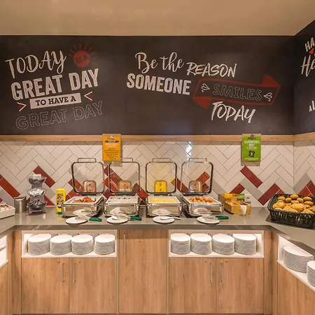 햄프턴 바이 힐튼 시티 센터 이스트