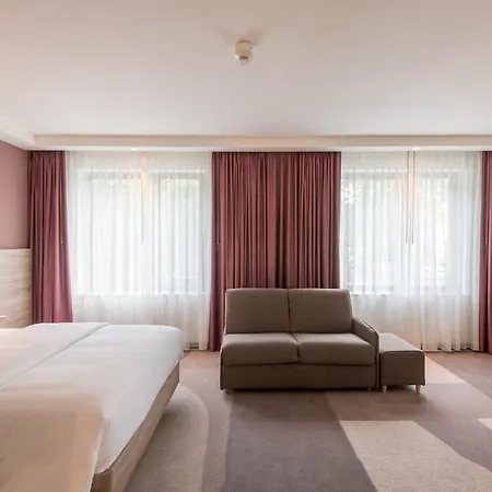Hampton By Hilton Frankfurt Centre East Otel