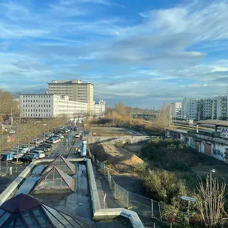 Отель Hampton By Hilton Frankfurt Centre East Франкфурт-на-Майне