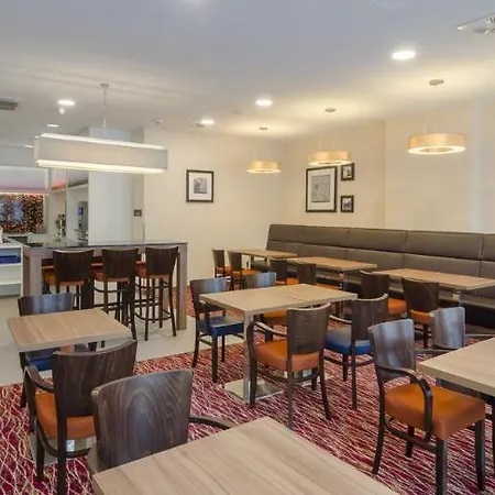 Hampton By Hilton Frankfurt Centre East Hotel Frankfurt nad Mohanem