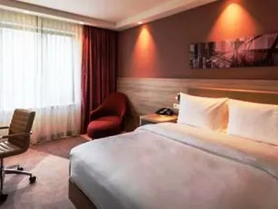 Hampton By Hilton Frankfurt Centre East Отель Франкфурт-на-Майне