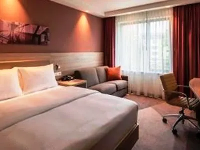 Hampton By Hilton Frankfurt Centre East Hotel 3*