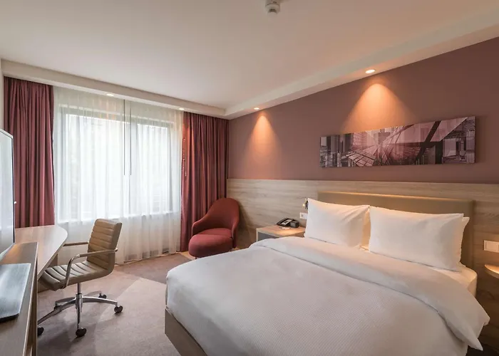 Hampton By Hilton Frankfurt Centre East 3*