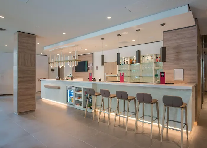 Hampton By Hilton Frankfurt Centre East Hotel 3*